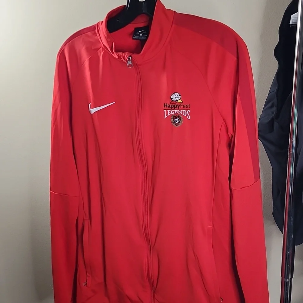 Nike Jacket - Picture 1 of 4